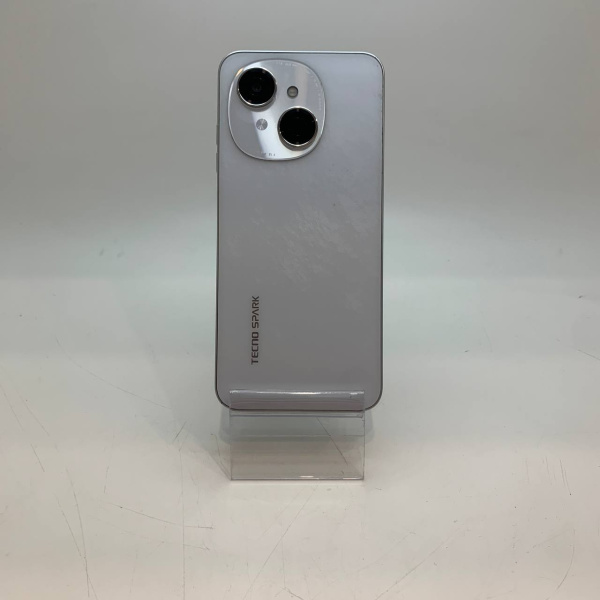 Мобильный телефон TECNO Spark Go1 3/64 гб