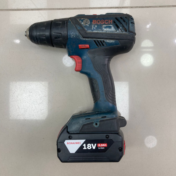 Шуруповерт Bosch 18v