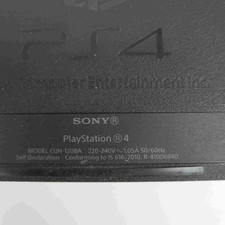 Игровая приставка SONY  4 fat