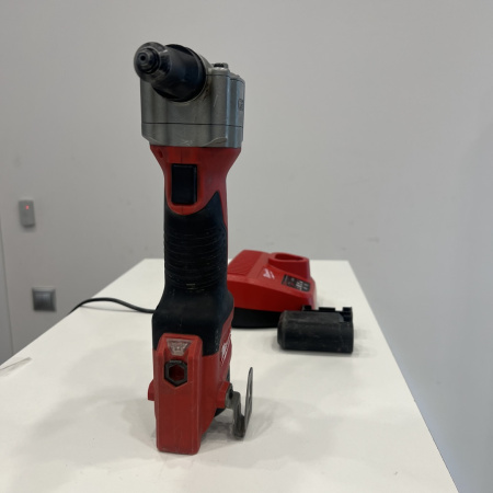 Заклепочник MILWAUKEE M12 BPRT-201X 