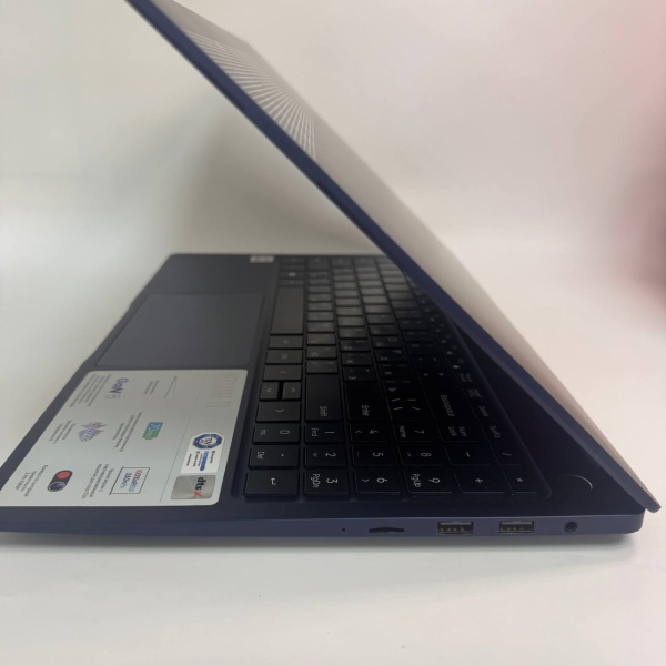 Ноутбук TECNO Megabook T1 15,6"/  Intel Core i3-1005G1/ 12 Гб/ 256 Гб/