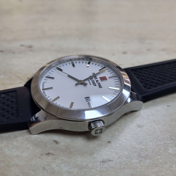 Часы 7055.1LE swiss alpine military