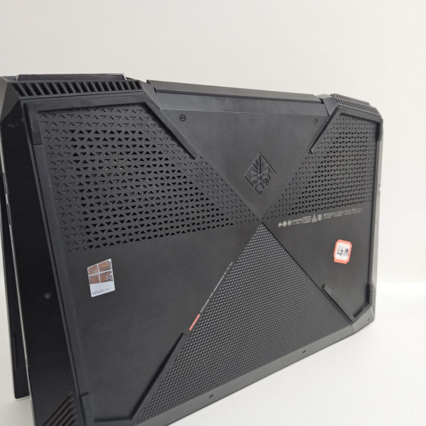 Ноутбук HP Pavilion 15-dk0900ur RTL8822BE 15,6"/  Intel Core i7-7700HQ/ 8 Гб/ 128 Гб1 Тб/ Ноутбук HP Pavilion 15-dk0900ur RTL8822BE 15,6"/  Intel Core i7-7700HQ/ 8 Гб/ 128 Гб1 Тб/