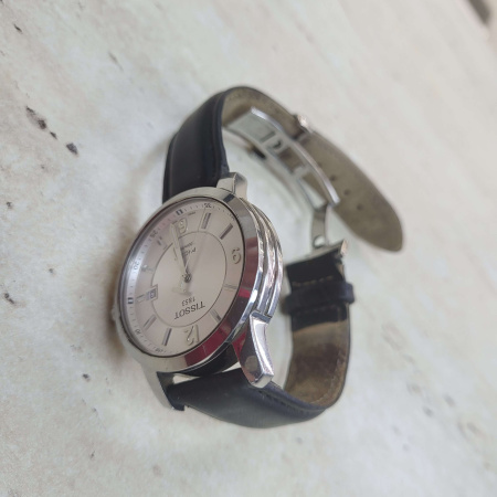 Часы tissot PRC 200