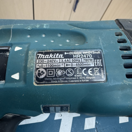 Перфоратор MAKITA HR2470