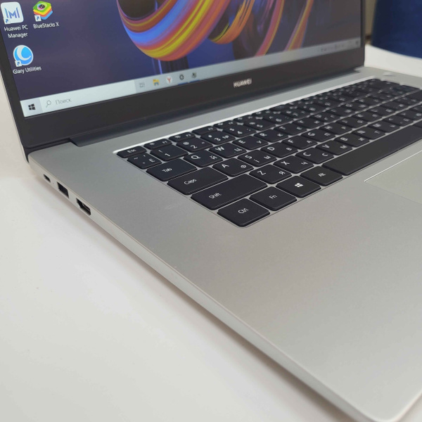 Ноутбук HUAWEI MATE D15 BOB-WAH9Q 15,6"/ Intel Core i5-10210U/ 8 Гб/ 512 Гб/
