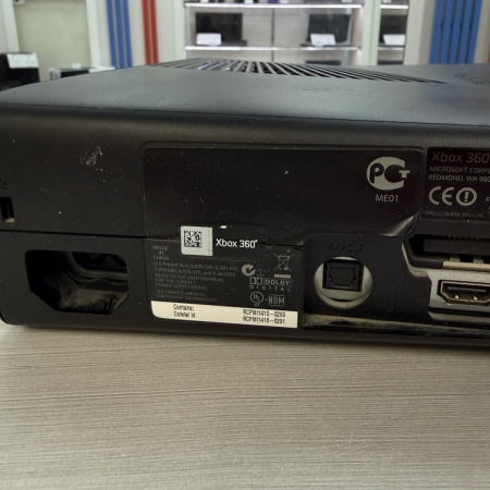 Игровая приставка XBOX 360s