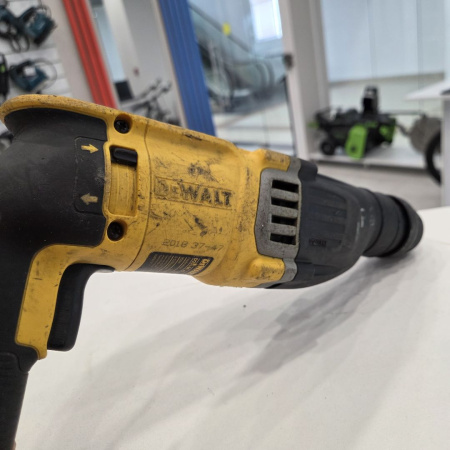 Перфоратор DEWALT D25144KS 