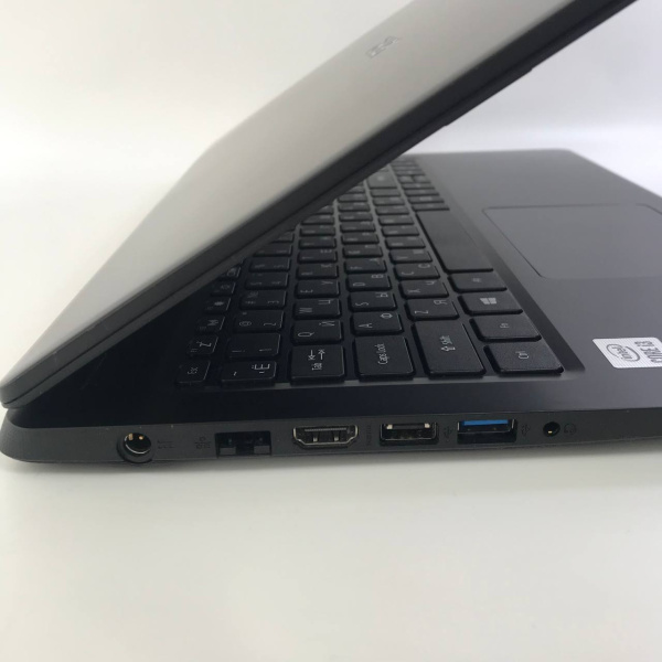 Ноутбук ACER EX215-52-325A N19C1 15,6"/ Intel Core i3-1005G1/ 4 Гб/ 256 Гб/