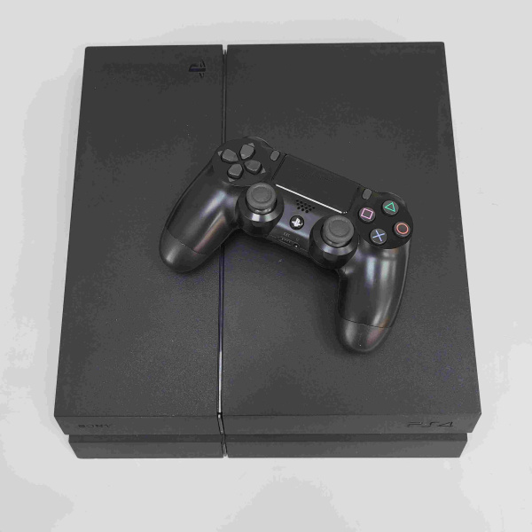 Игровая приставка SONY  4 fat