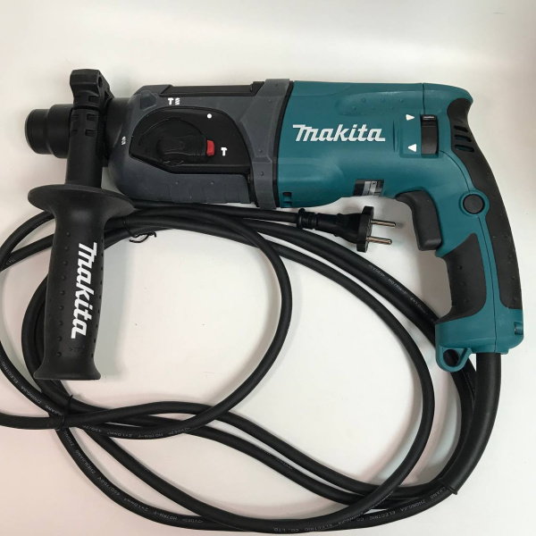Перфоратор MAKITA HR2470