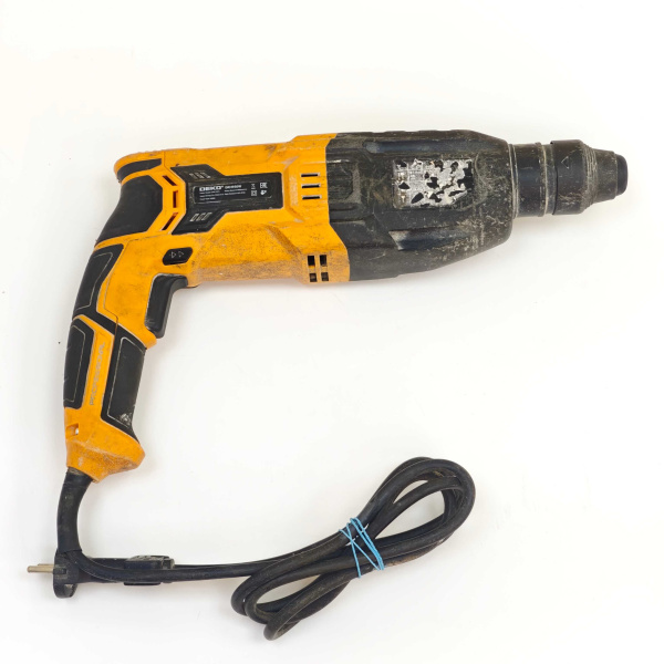 Перфоратор DEKO DKH950W