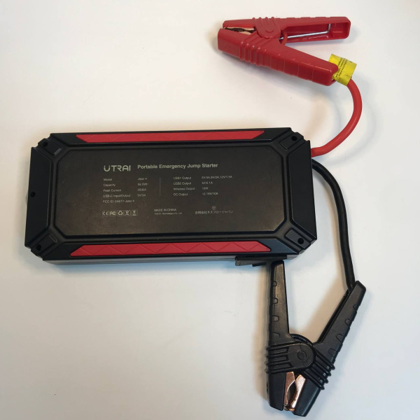 Пуско-зарядное устройство Utrai Jstar One PRO 2500 Пуско-зарядное устройство Utrai Jstar One PRO 2500