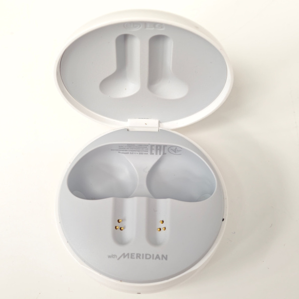 Наушники LG  tone meridian