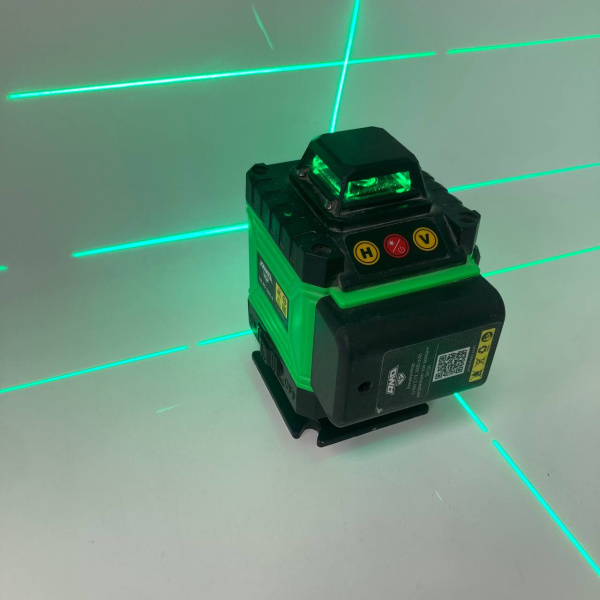 Лазерный уровень AMO LN 4D-360-4