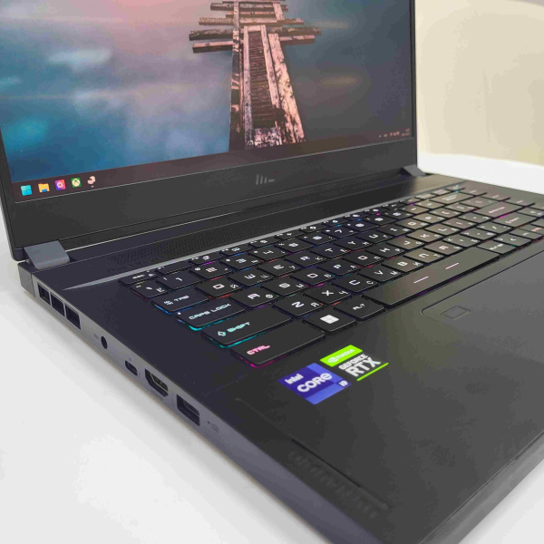 Ноутбук MSI Stealth GS66 12UHS-267RU  15,6"/ Intel Core i9-12900H/ 64 Гб/ 2 Тб/ Ноутбук MSI Stealth GS66 12UHS-267RU  15,6"/ Intel Core i9-12900H/ 64 Гб/ 2 Тб/