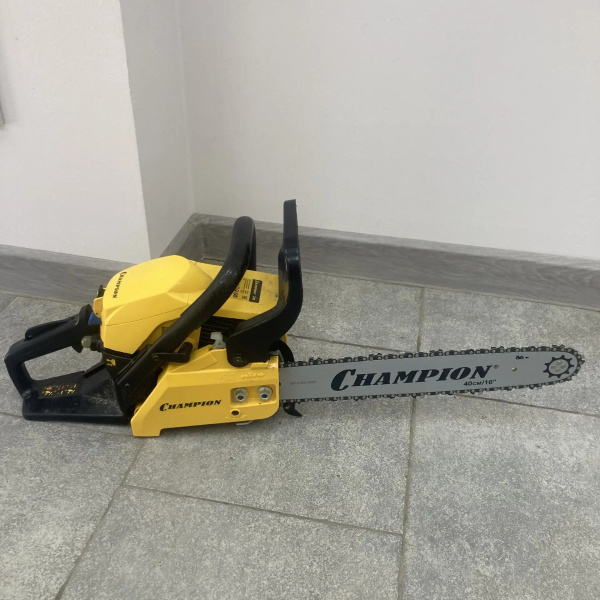 Бензопила Champion 241-16