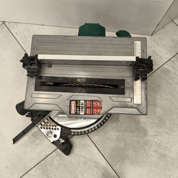 Торцовочная пила HAMMER  stl1200/210c