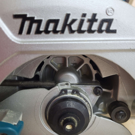 Пила дисковая MAKITA  hs6601
