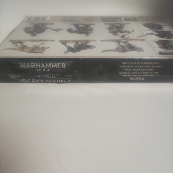 Warhammer 40000 Wolf Guard Headtakers / Space Wolves / Набор миниатюр для настольной игры