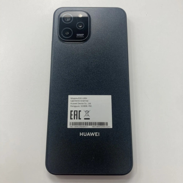 Мобильный телефон HUAWEI nova Y61 4/128 гб