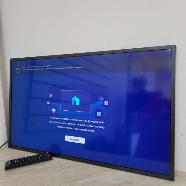 Профессиональный дисплей 32" Samsung QM32C LH32QMCEBGCXCI
