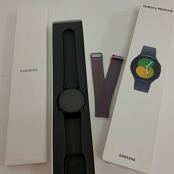 Смарт-часы Samsung Galaxy Watch5 40mm Смарт-часы Samsung Galaxy Watch5 40mm
