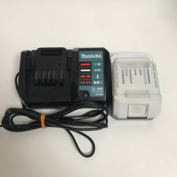 Зарядное устройство MAKITA DC18WA U + АКБ 14.4в 