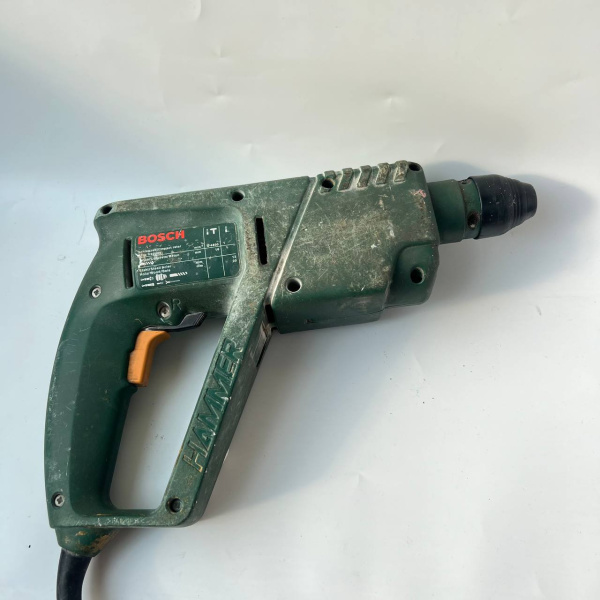 Перфоратор BOSCH  pbh 160r Перфоратор BOSCH  pbh 160r
