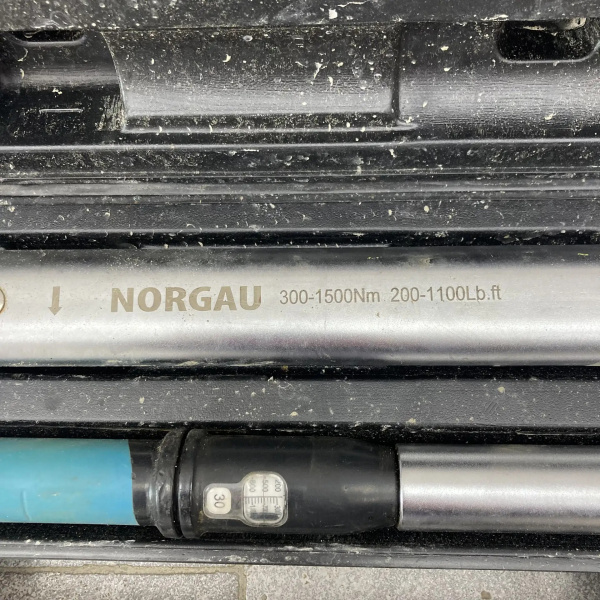 Динамометрический ключ norgau NTW44-150RL