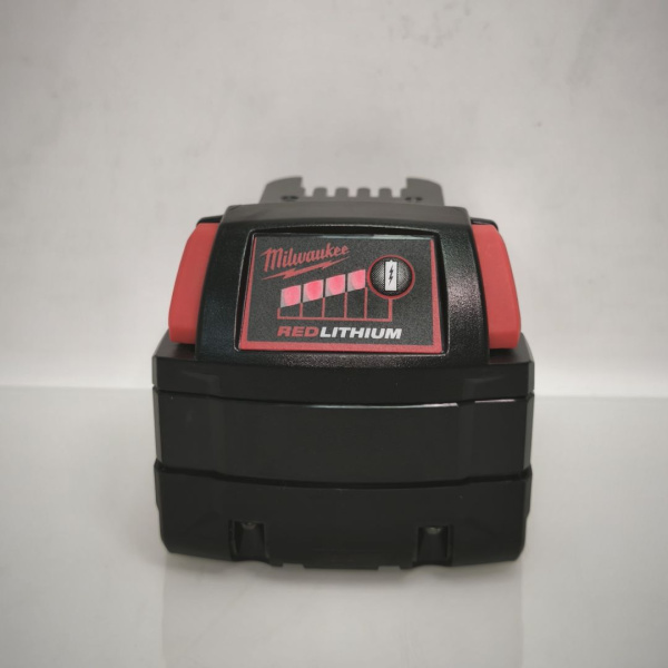 Аккумулятор MILWAUKEE m18b5