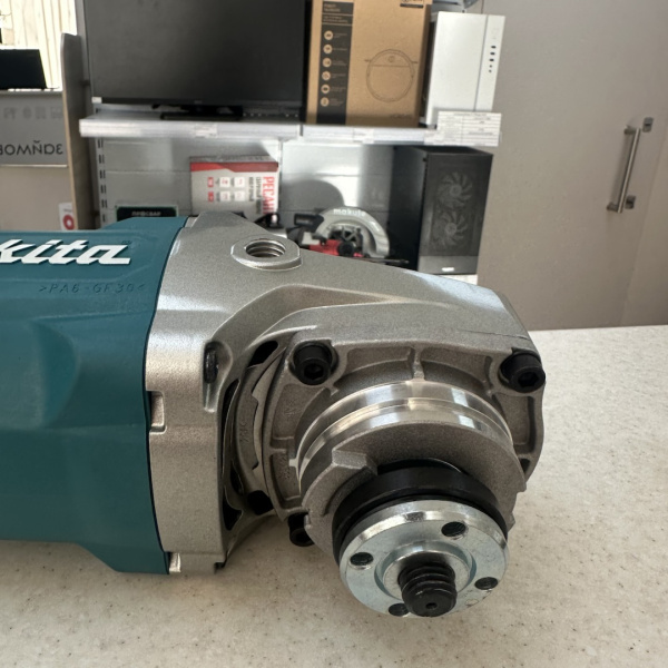 Ушм MAKITA GA9080 