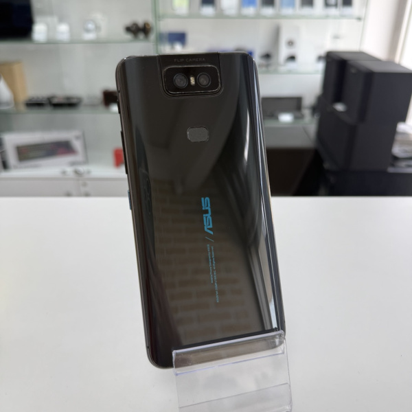 Мобильный телефон ASUS Zenfone 6 8/256 гб