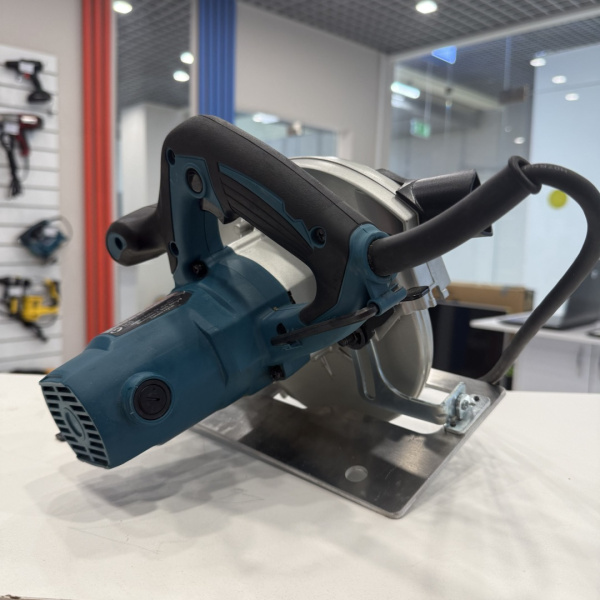 Пила дисковая MAKITA hs7600
