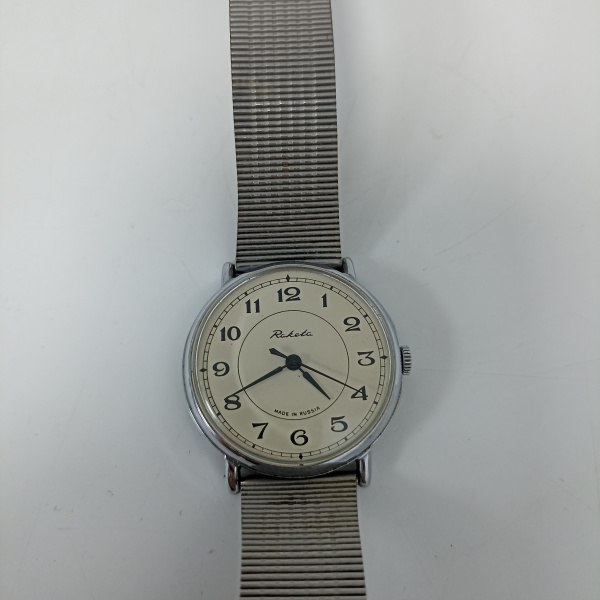 Часы Ракета