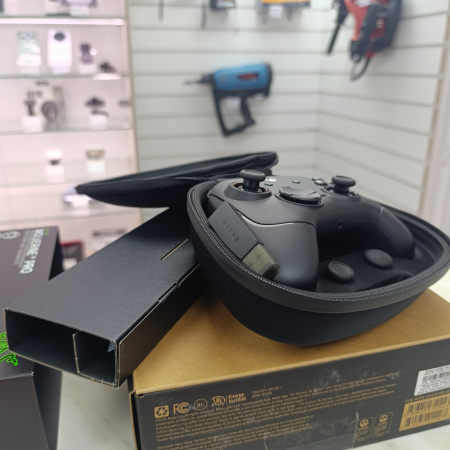 Геймпад razer wolverine v3 pro