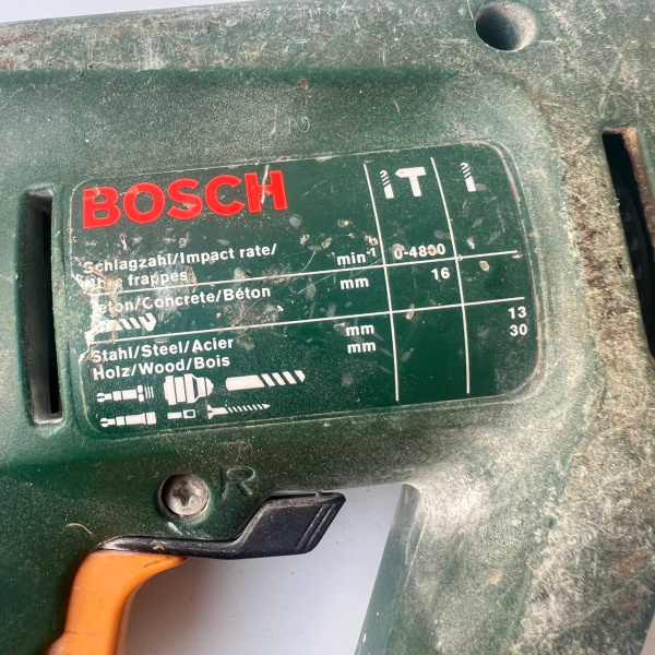 Перфоратор BOSCH  pbh 160r Перфоратор BOSCH  pbh 160r