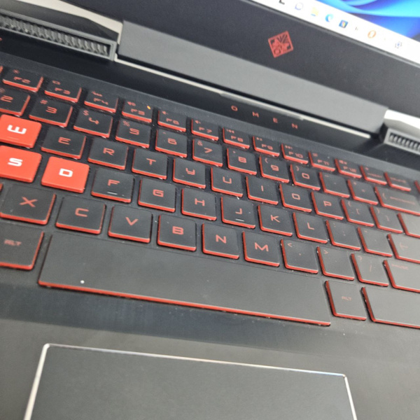 Ноутбук HP Pavilion 15-dk0900ur RTL8822BE 15,6"/  Intel Core i7-7700HQ/ 8 Гб/ 128 Гб1 Тб/ Ноутбук HP Pavilion 15-dk0900ur RTL8822BE 15,6"/  Intel Core i7-7700HQ/ 8 Гб/ 128 Гб1 Тб/