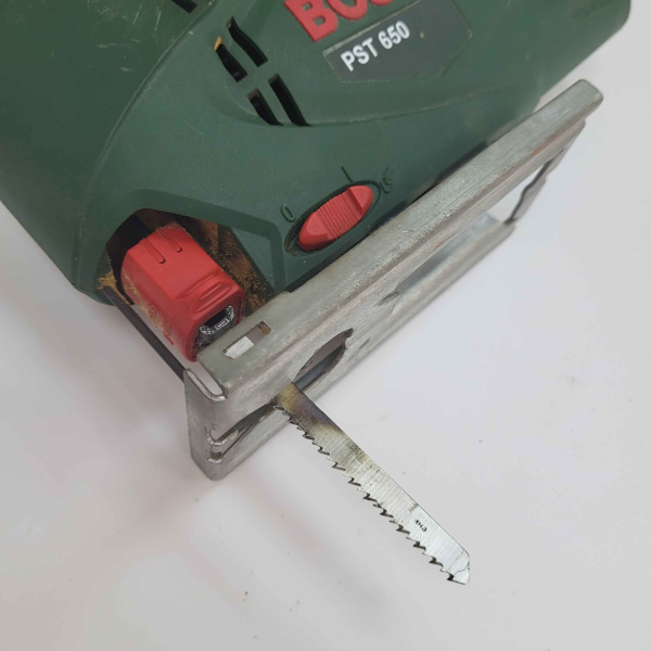 Лобзик BOSCH PST 650 Лобзик BOSCH PST 650