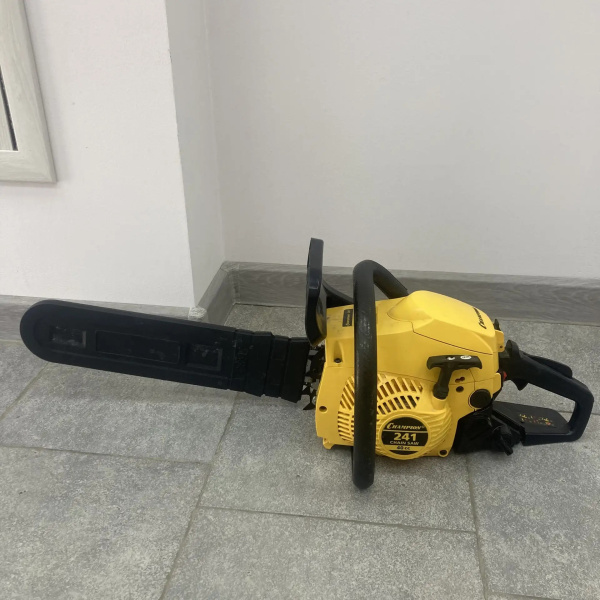 Бензопила Champion 241-16