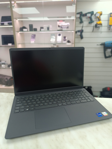 Ноутбук DELL Vostro 3520 15,6"/ Intel Core i7-1255U/ 16 Гб/ 500 Гб/
