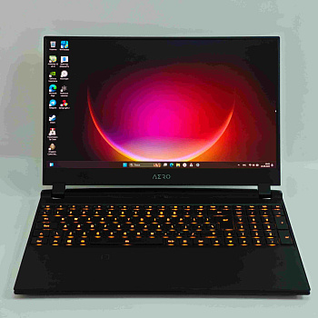 Ноутбук GIGABYTE 15 Aero 15,6"/ Intel Core i7-10870H/ 16 Гб/ 512 Гб/ Ноутбук GIGABYTE 15 Aero 15,6"/ Intel Core i7-10870H/ 16 Гб/ 512 Гб/