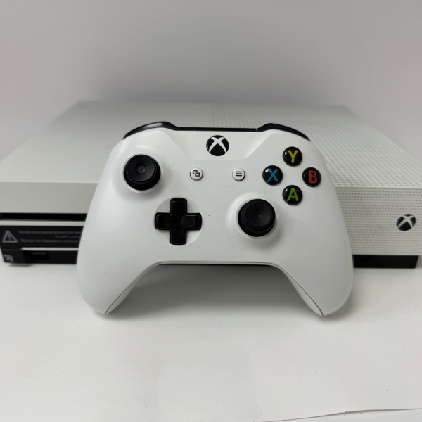 Игровая приставка XBOX One series s Игровая приставка XBOX One series s