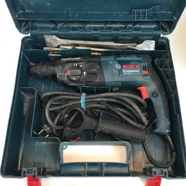 Перфоратор BOSCH  gbh240 Перфоратор BOSCH  gbh240