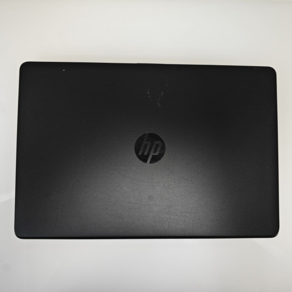 Ноутбук HP 15rb012ur 15rb012ur 14,6"/ AMD E-9000e/ 4 Гб/ 500 Гб/ Ноутбук HP 15rb012ur 15rb012ur 14,6"/ AMD E-9000e/ 4 Гб/ 500 Гб/