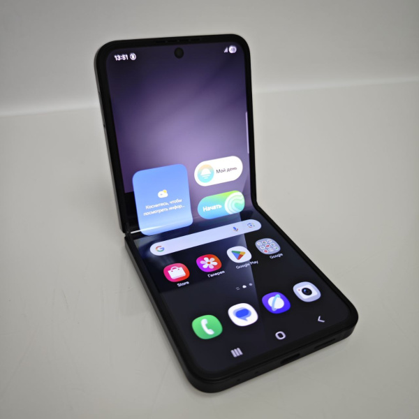 Мобильный телефон SAMSUNG Galaxy Z Flip 7 FE 8/256 гб Мобильный телефон SAMSUNG Galaxy Z Flip 7 FE 8/256 гб