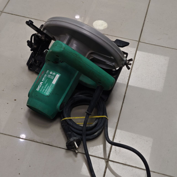 Пила дисковая DCA  amy02-185