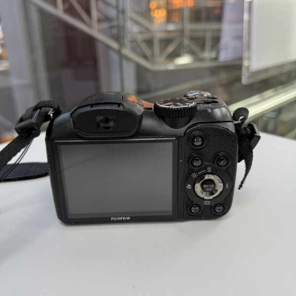 Фотоаппарат FUJIFILM  s2800hd