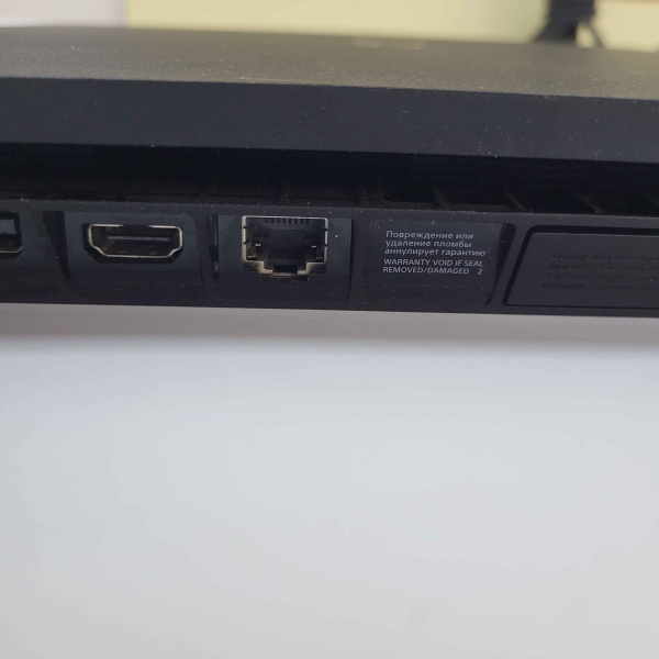 Игровая приставка SONY cuh-2208b playstation 4