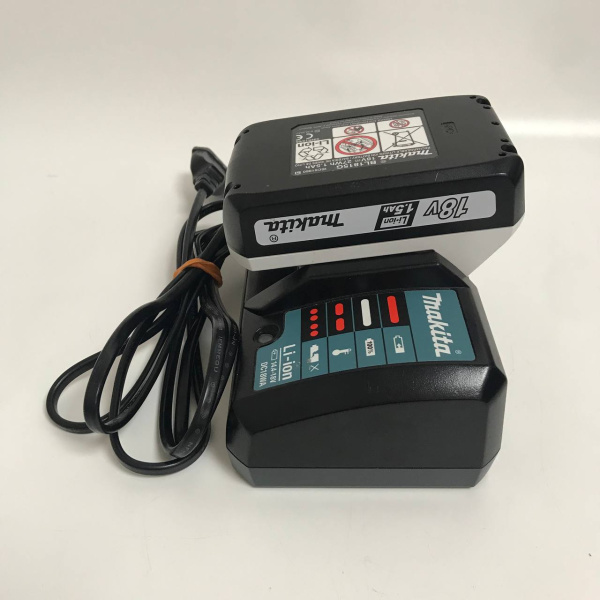 Зарядное устройство MAKITA DC18WA U + АКБ 14.4в 